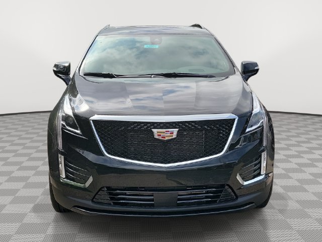 New 2026 Cadillac XT5 Sportv w/ LPO, Floor Liner Package AWD/4WD image 2