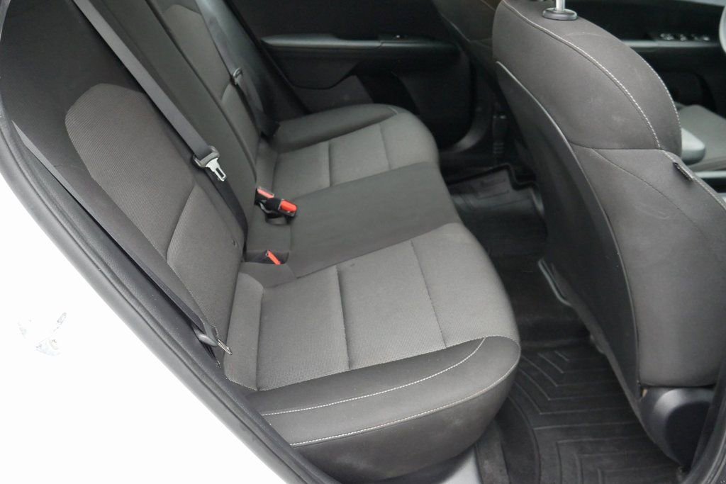 Used 2023 Kia Forte LXS image 21