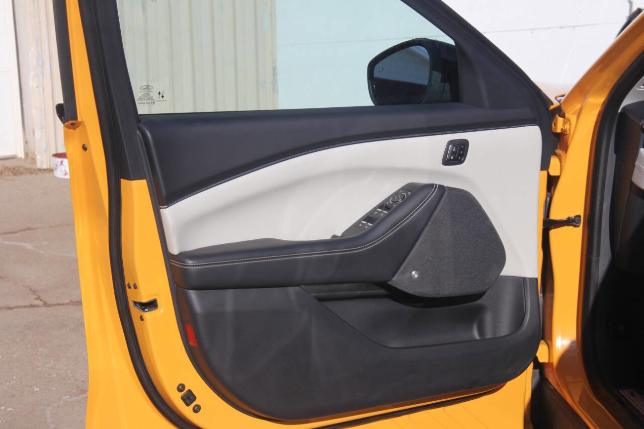 Certified 2022 Ford Mustang Mach-E Premium image 24