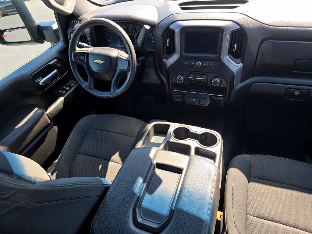 Used 2021 Chevrolet Silverado 2500 Custom w/ Custom Value Package AWD/4WD image 16
