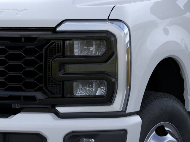 New 2026 Ford F350 XL w/ STX Appearance Package AWD/4WD image 19