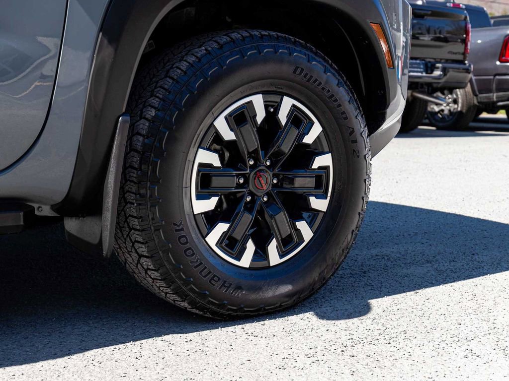 Used 2023 Nissan Frontier PRO-4X w/ Pro Convenience Package image 7