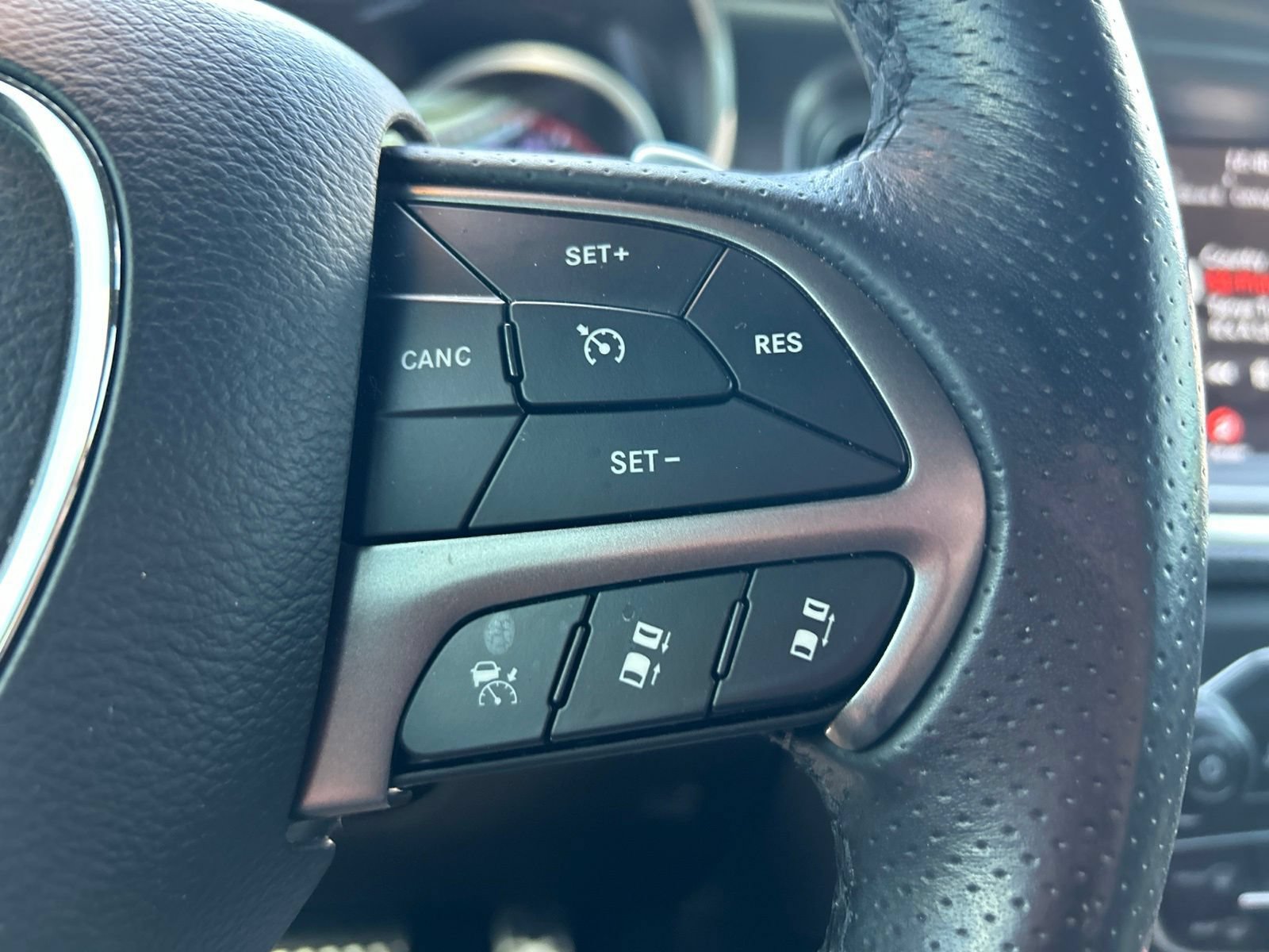 Certified 2019 Dodge Charger Scat Pack w/ Dynamics Package RWD image 15