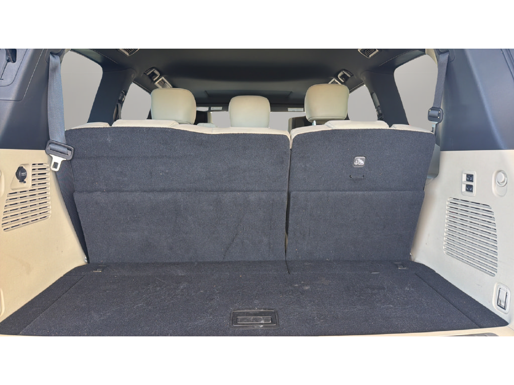 Used 2023 INFINITI QX80 Sensory w/ Cargo Package AWD/4WD image 8