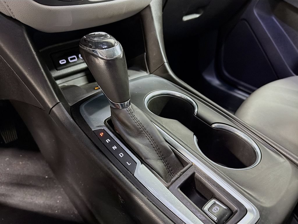 Used 2019 Chevrolet Equinox Premier FWD image 17