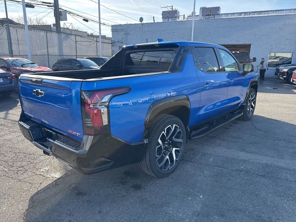 Used 2025 Chevrolet Silverado EV RST image 6