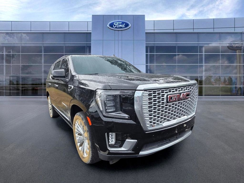 Used 2023 GMC Yukon Denali AWD/4WD image 2