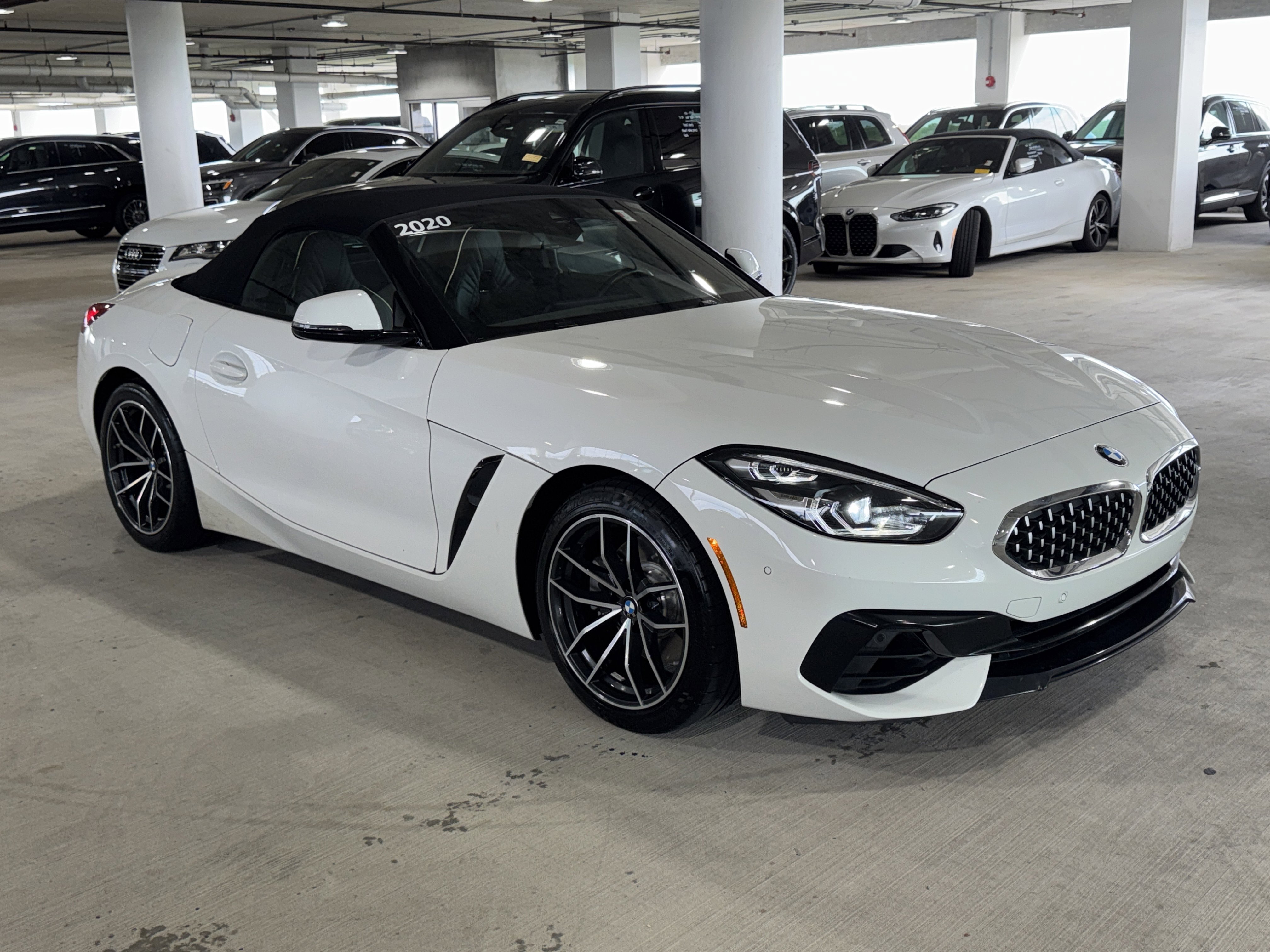 Used 2020 BMW Z4 sDrive30i w/ Premium Package image 2