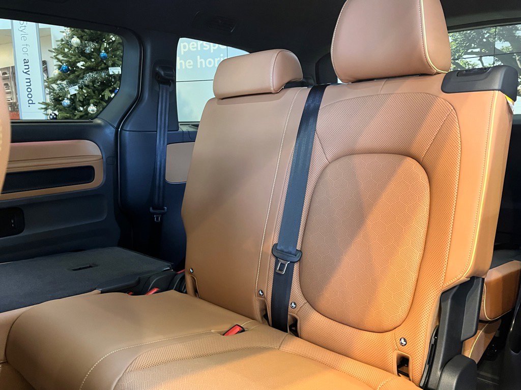 New 2025 Volkswagen ID. Buzz Pro S image 12