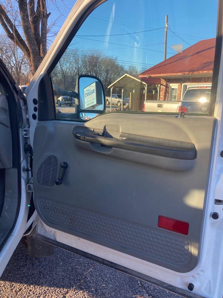 Used 2005 Ford F450 XL RWD image 11