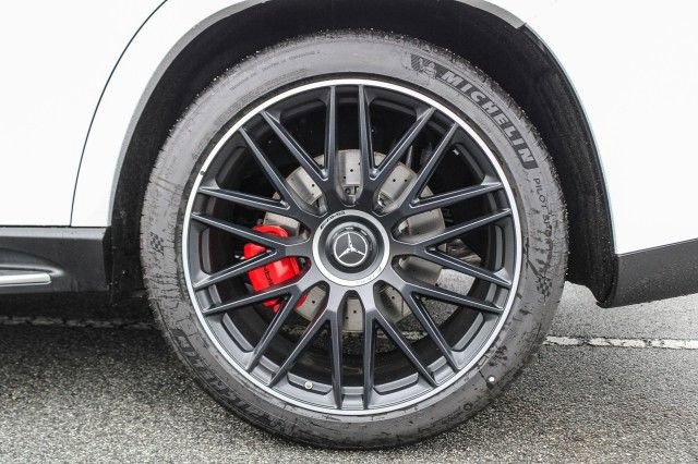 New 2025 Mercedes-Benz GLS 63 AMG 4MATIC image 10