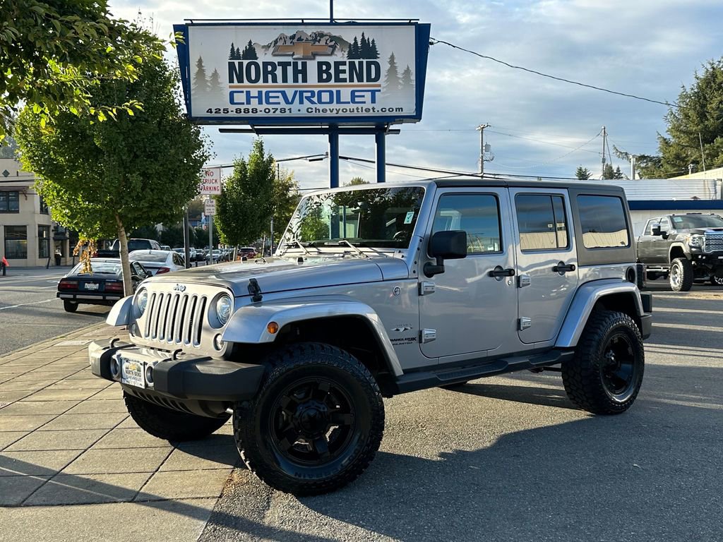 Used 2018 Jeep Wrangler Unlimited Sahara w/ Connectivity Group image 1