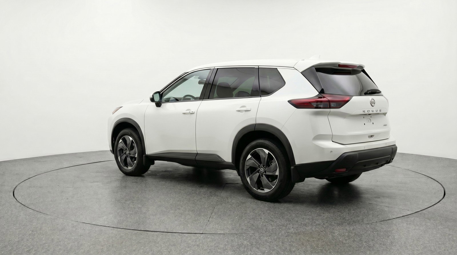 Used 2025 Nissan Rogue SV FWD image 6