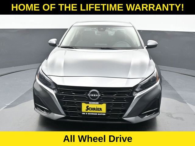 Used 2023 Nissan Altima 2.5 SV AWD/4WD image 9