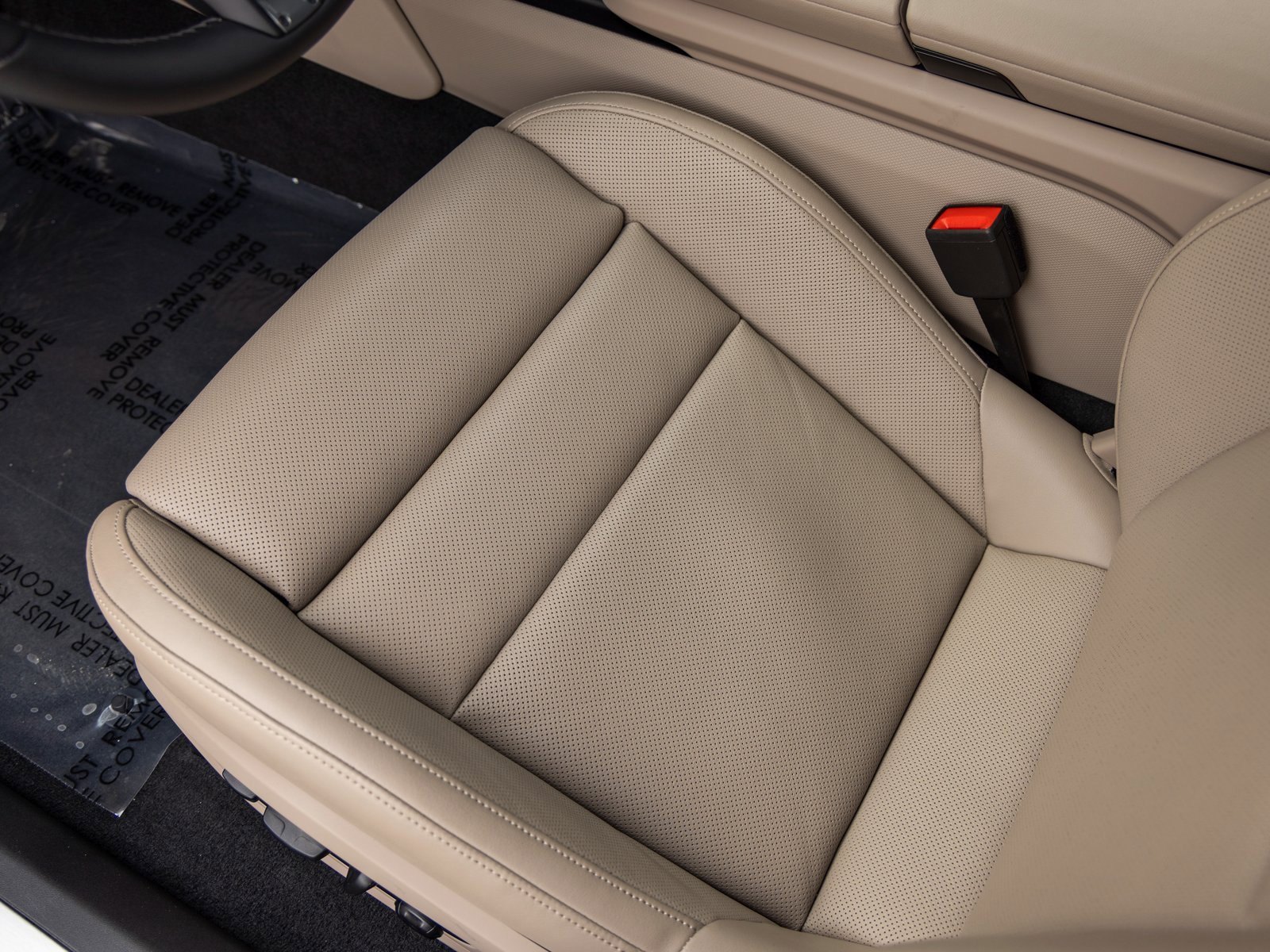 New 2025 Porsche Taycan 4S image 26