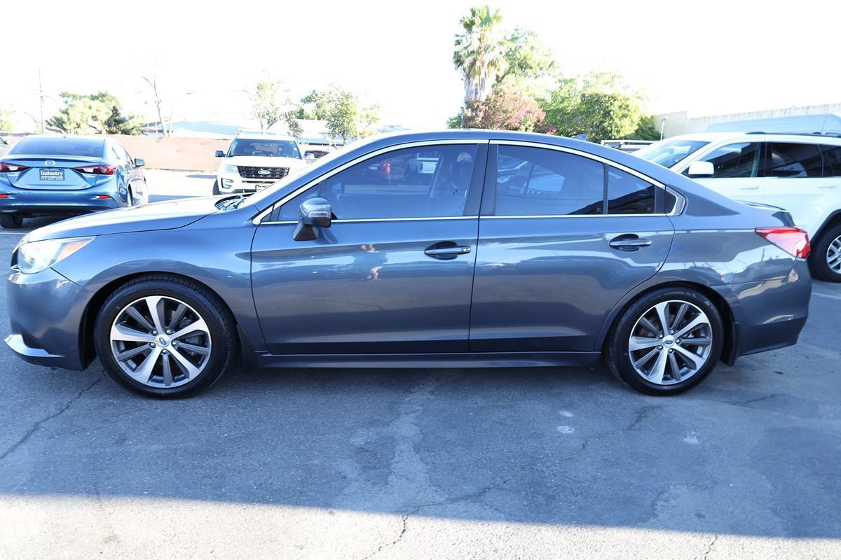 Used 2017 Subaru Legacy 3.6R Limited w/ Popular Package #4 AWD/4WD image 8