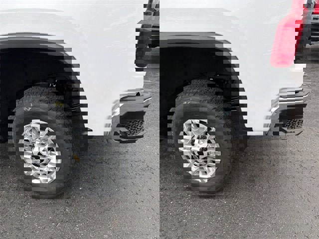 New 2026 Chevrolet Silverado 2500 LT image 8