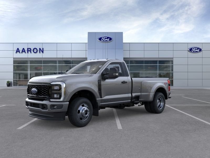 New 2026 Ford F350 4x4 Regular Cab DRW Super Duty image 2