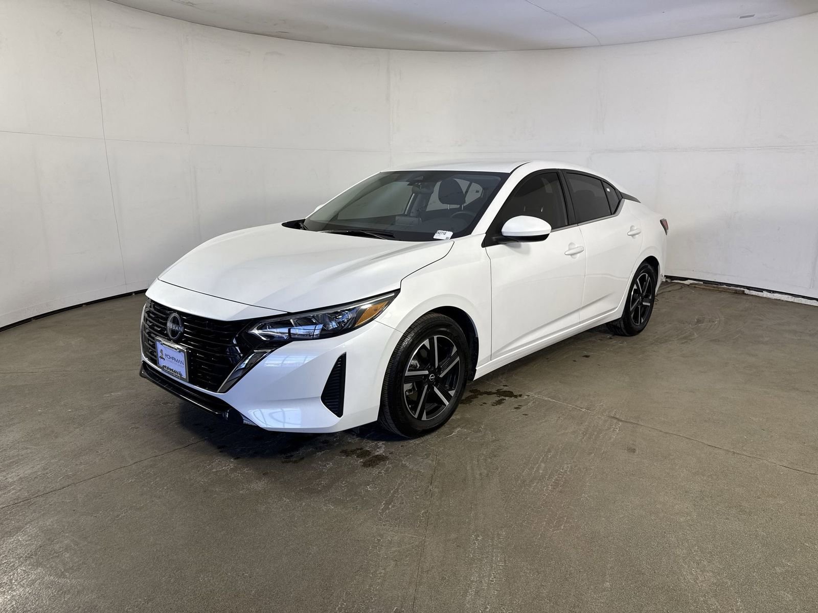 Certified 2025 Nissan Sentra SV image 25