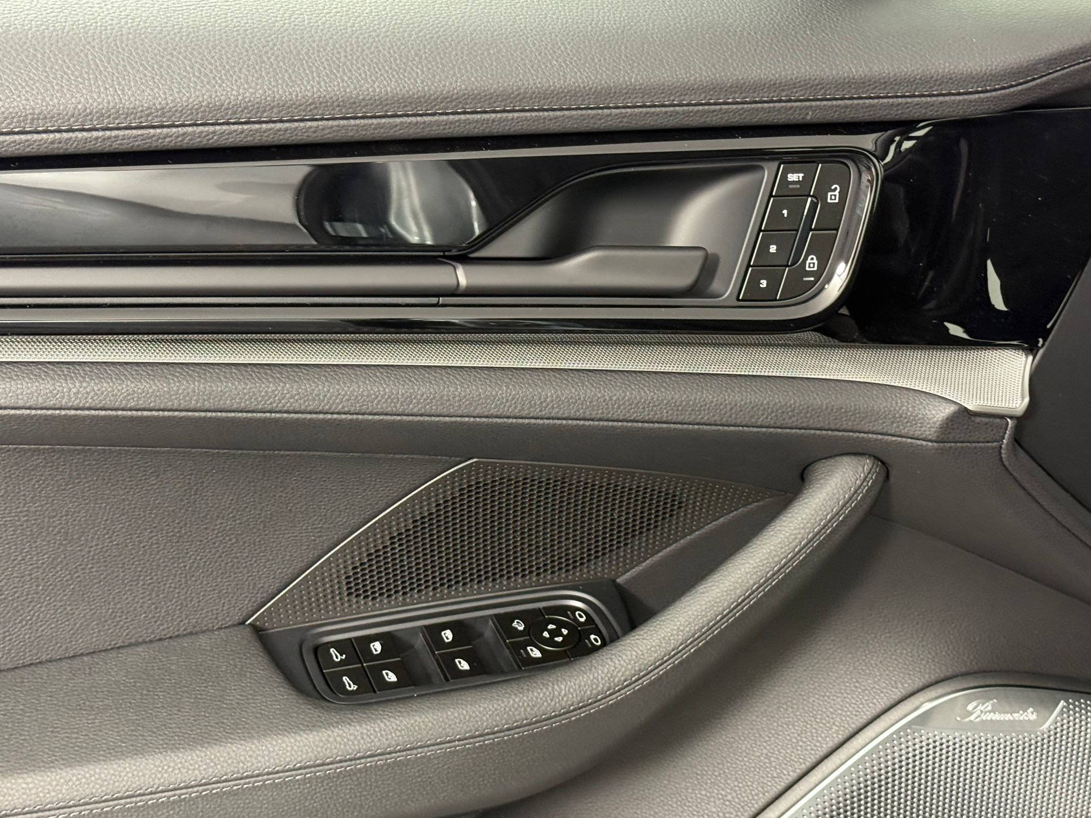 New 2026 Porsche Panamera 4 AWD/4WD image 25