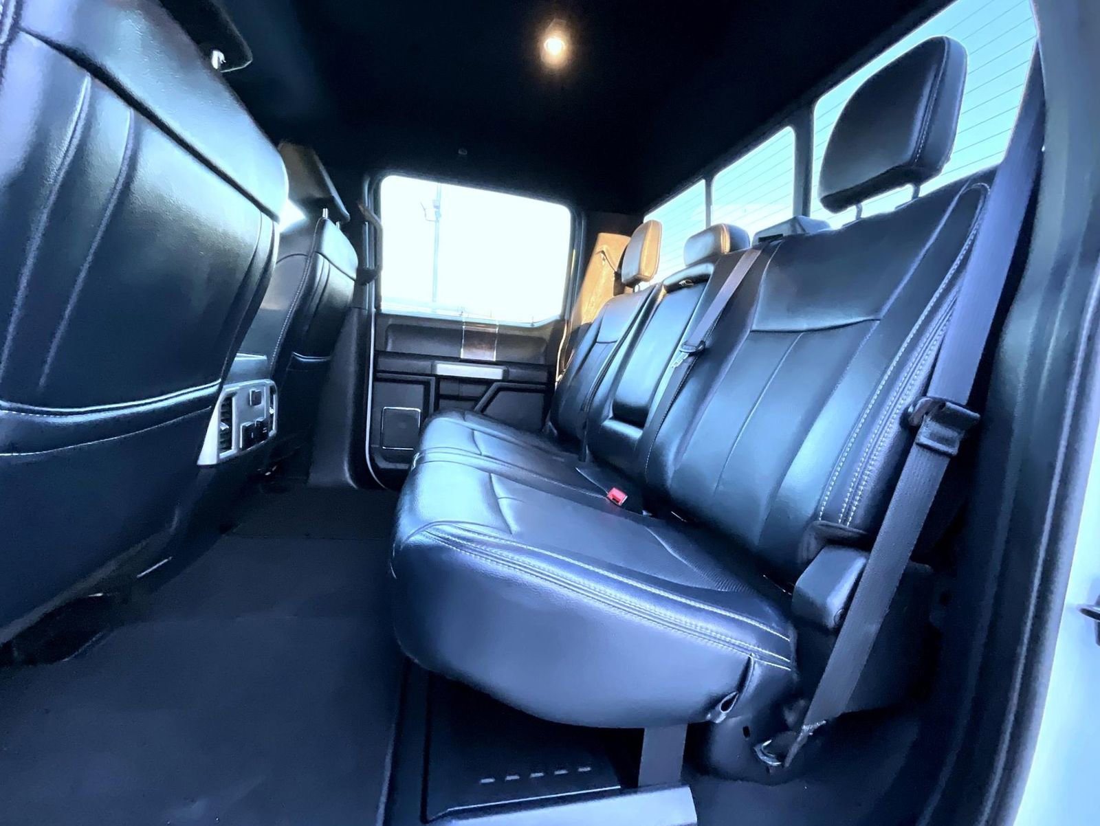 Used 2022 Ford F350 Lariat w/ Lariat Value Package image 20