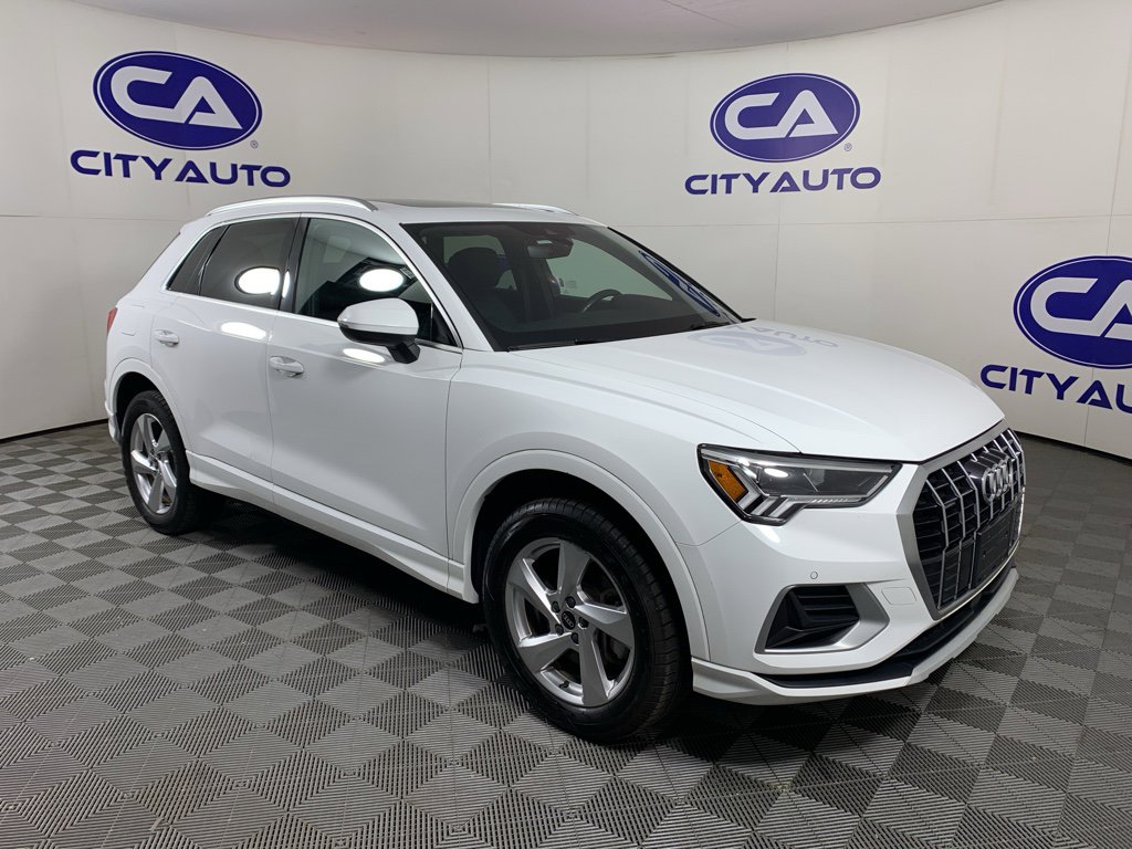 Used 2022 Audi Q3 2.0T Premium Plus image 1