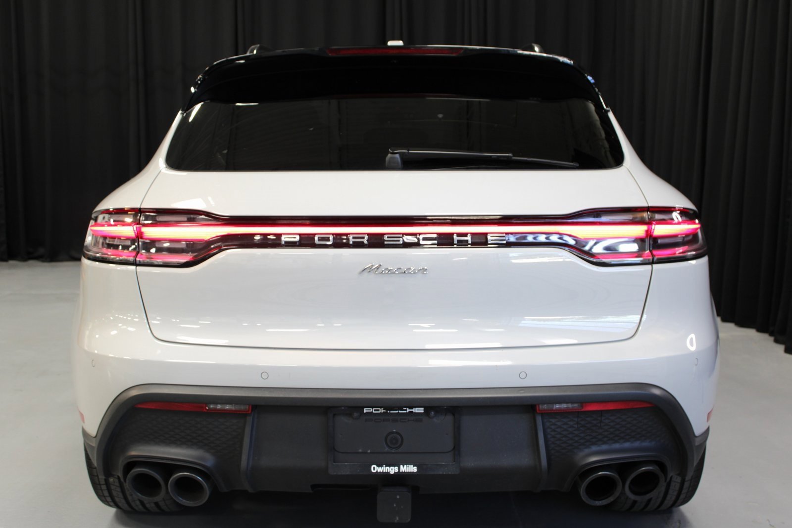 Used 2025 Porsche Macan image 6