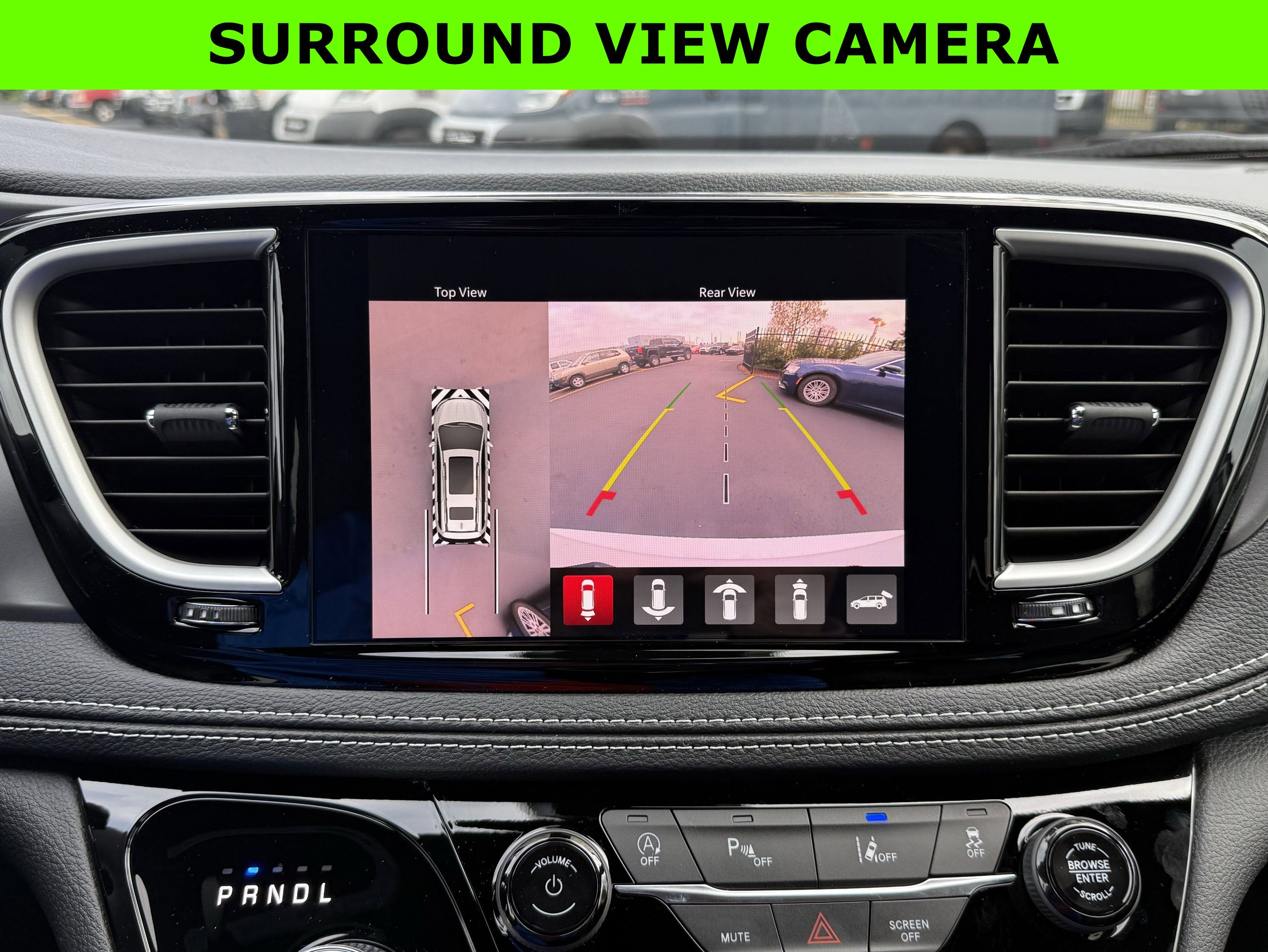 New 2026 Chrysler Pacifica Select image 23