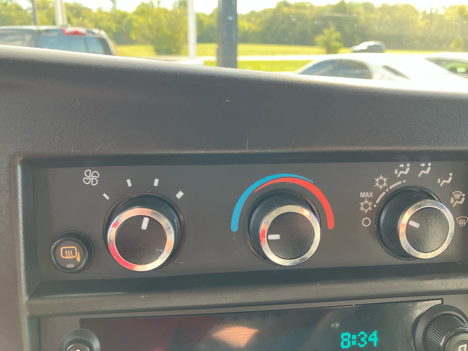 Used 2021 Chevrolet Express 2500 w/ Driver Convenience Package image 20