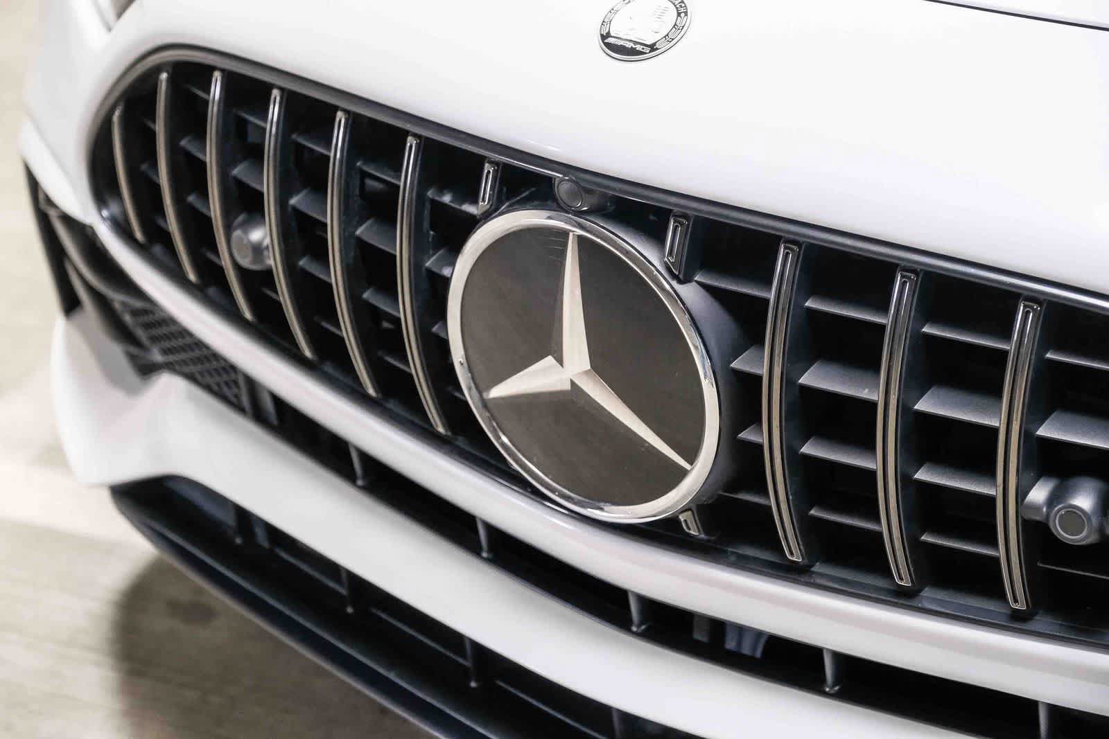 Used 2023 Mercedes-Benz SL 43 AMG image 13