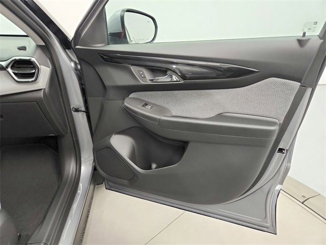 New 2026 Chevrolet TrailBlazer LT w/ Driver Confidence Package image 31