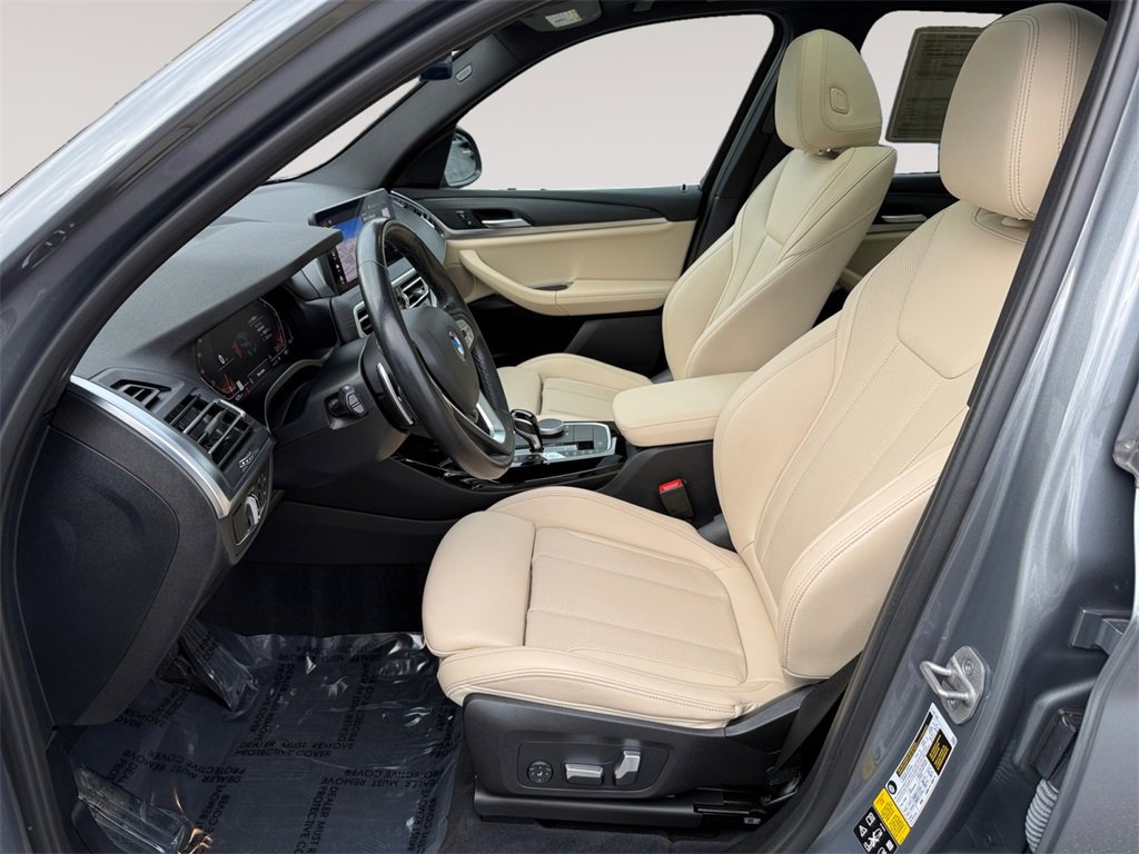 Certified 2023 BMW X3 xDrive30i w/ Premium Package image 9