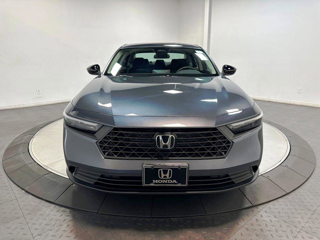 New 2025 Honda Accord SE image 3