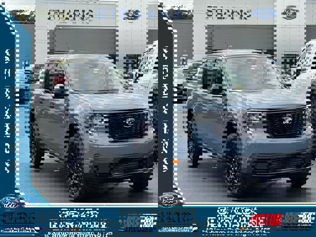 New 2025 Ford Maverick XLT w/ Black Appearance Package