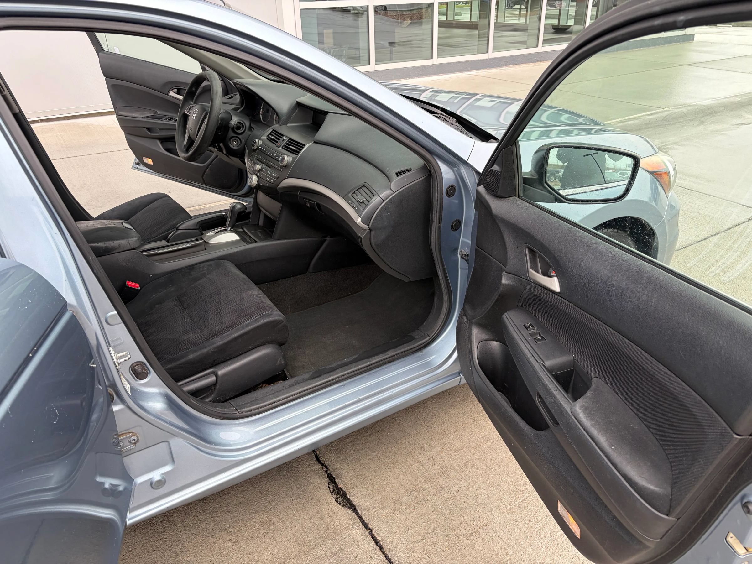 Used 2011 Honda Accord LX-P image 13