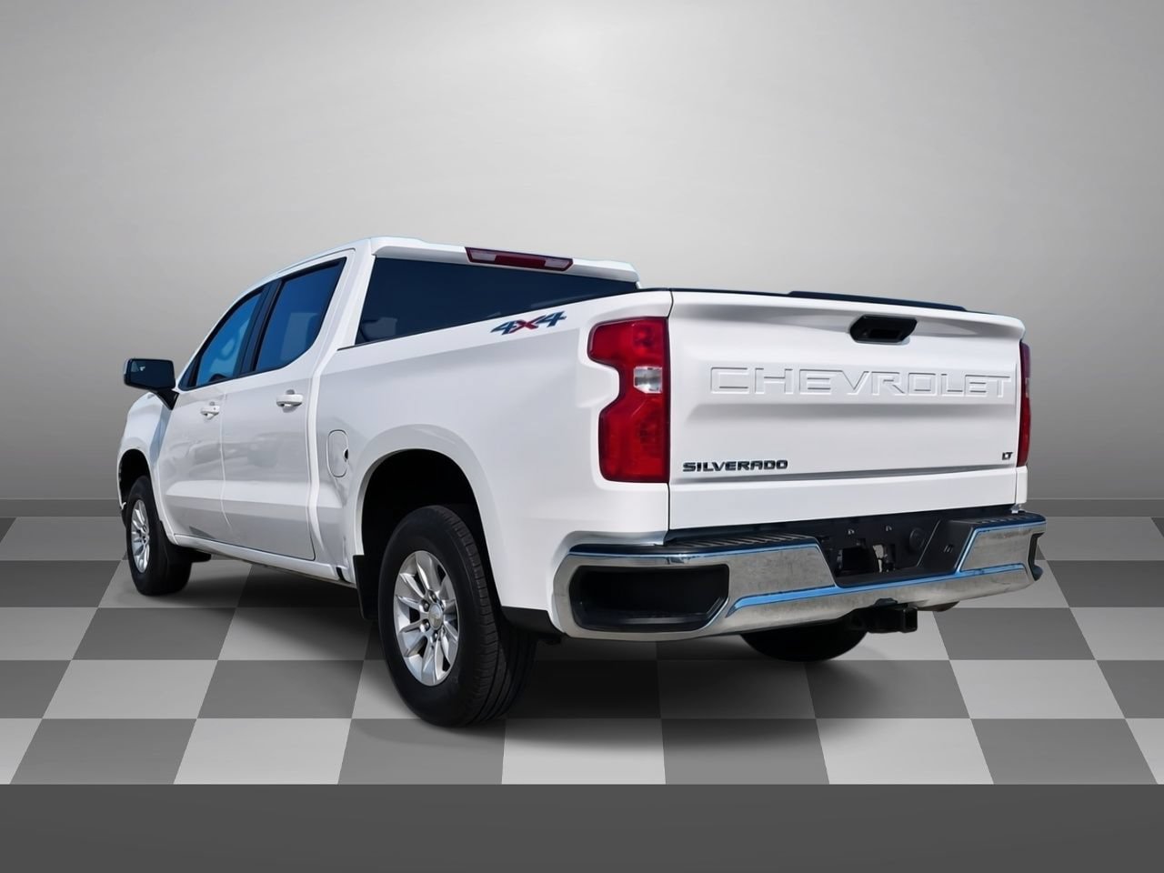 Certified 2020 Chevrolet Silverado 1500 LT AWD/4WD image 4