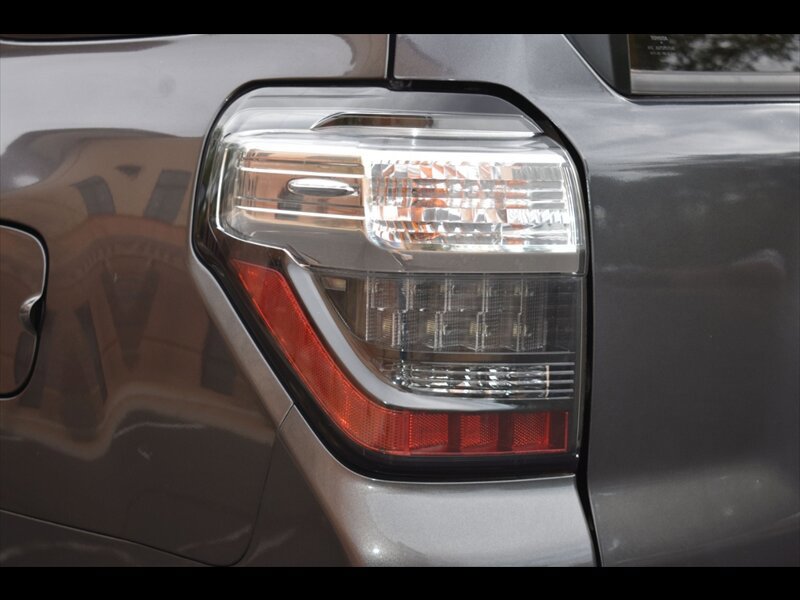 Used 2016 Toyota 4Runner Limited AWD/4WD image 54