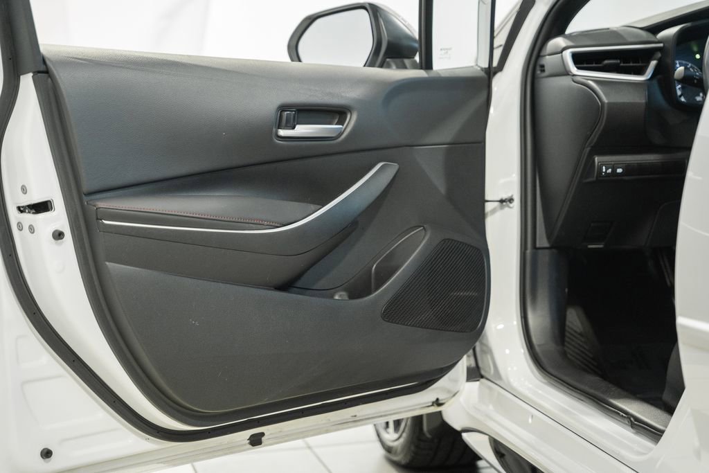 Used 2023 Toyota Corolla SE w/ Carpet Mat Package (TMS) image 34