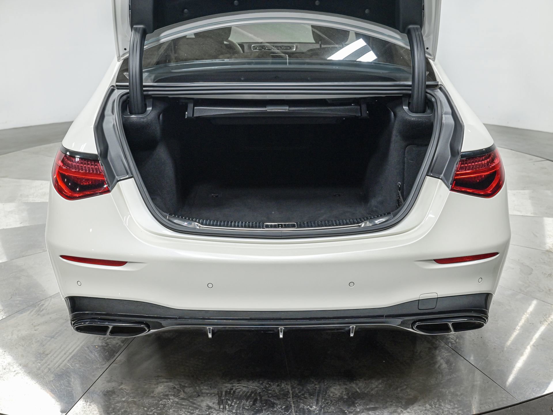 Used 2022 Mercedes-Benz S 500 4MATIC image 6