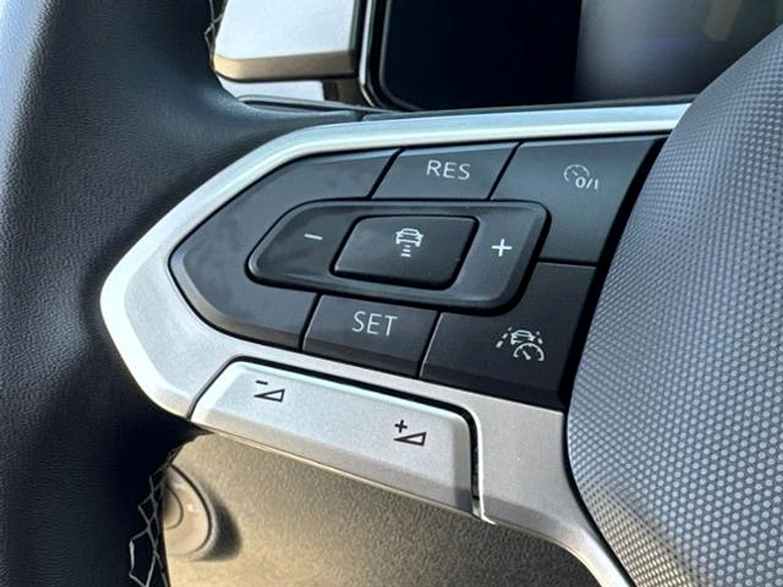 New 2026 Volkswagen Taos S FWD image 16