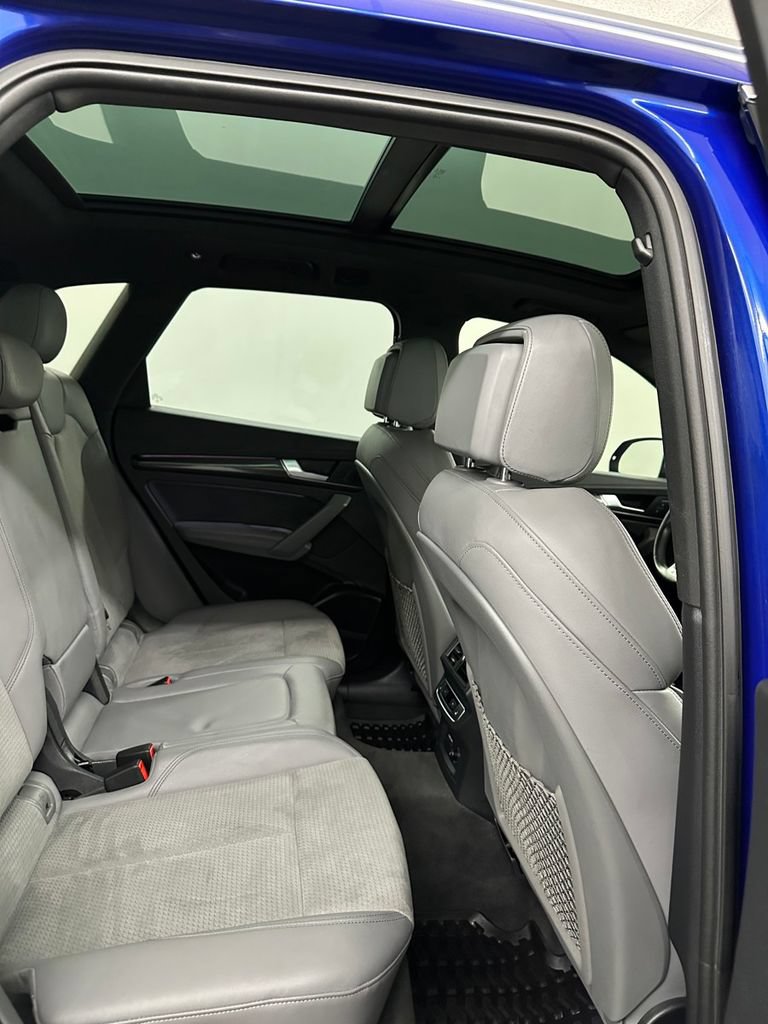 Used 2022 Audi SQ5 Prestige w/ Prestige Package AWD/4WD image 34