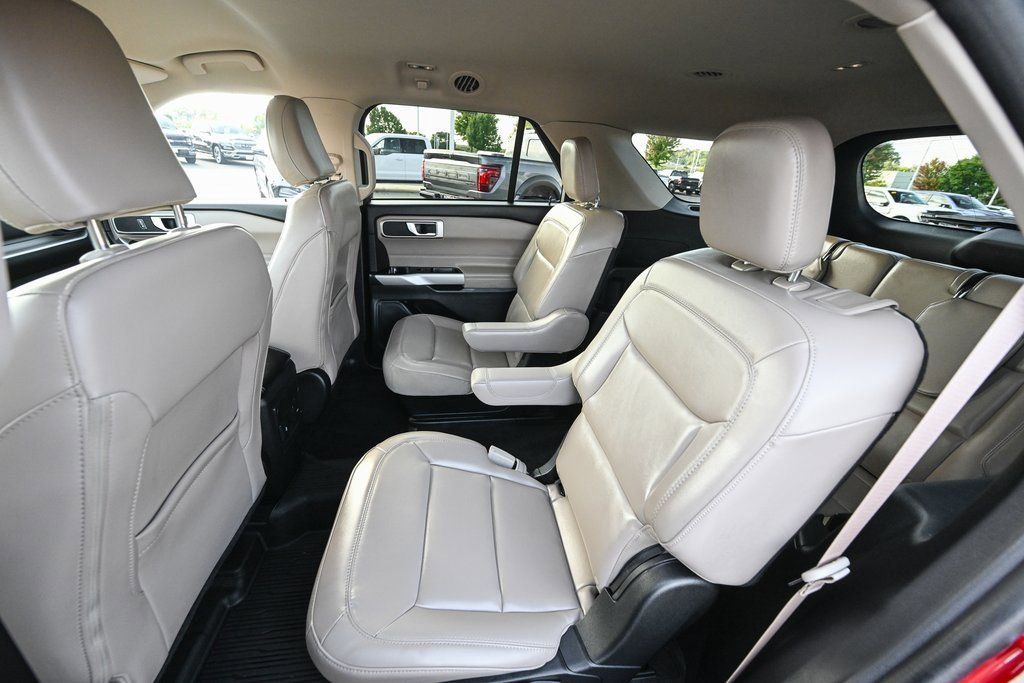 Certified 2023 Ford Explorer XLT w/ Equipment Group 202A image 22