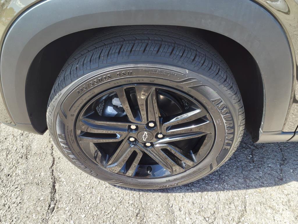 Used 2024 Chevrolet Trax ACTIV image 17