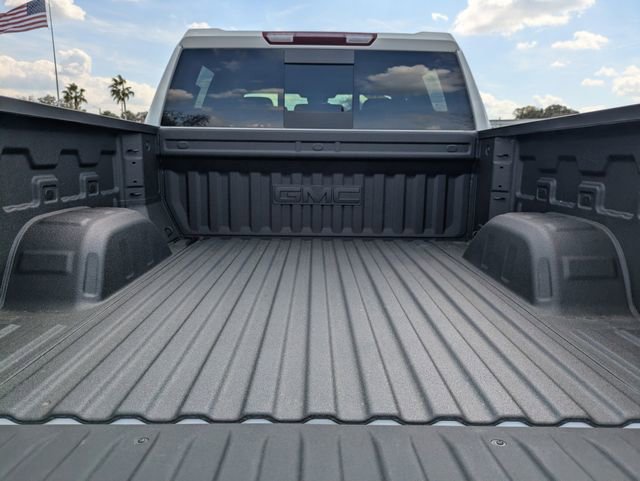 Used 2025 GMC Sierra 1500 SLE w/ Preferred Package image 15