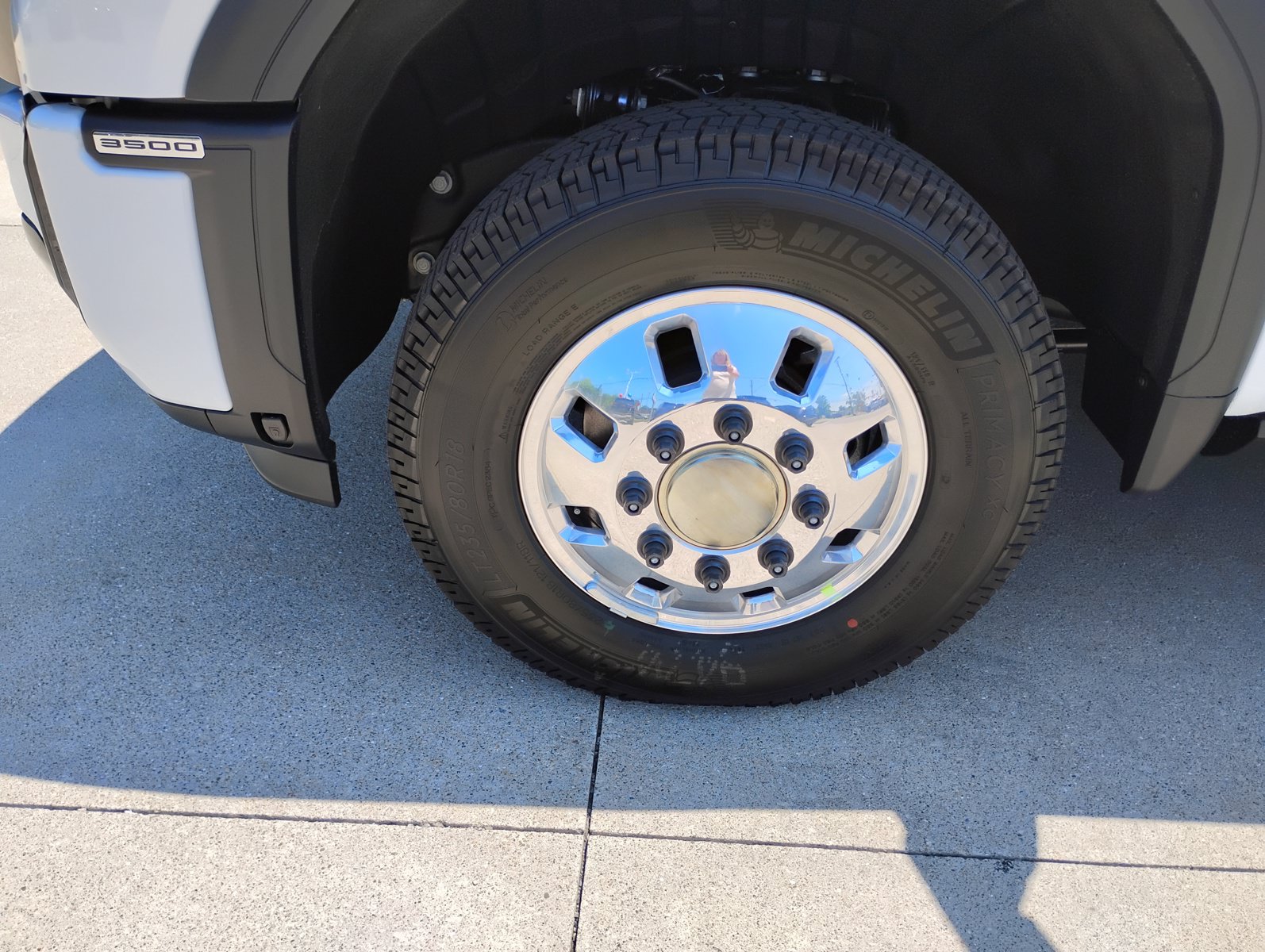 New 2026 GMC Sierra 3500 Denali Ultimate AWD/4WD image 30