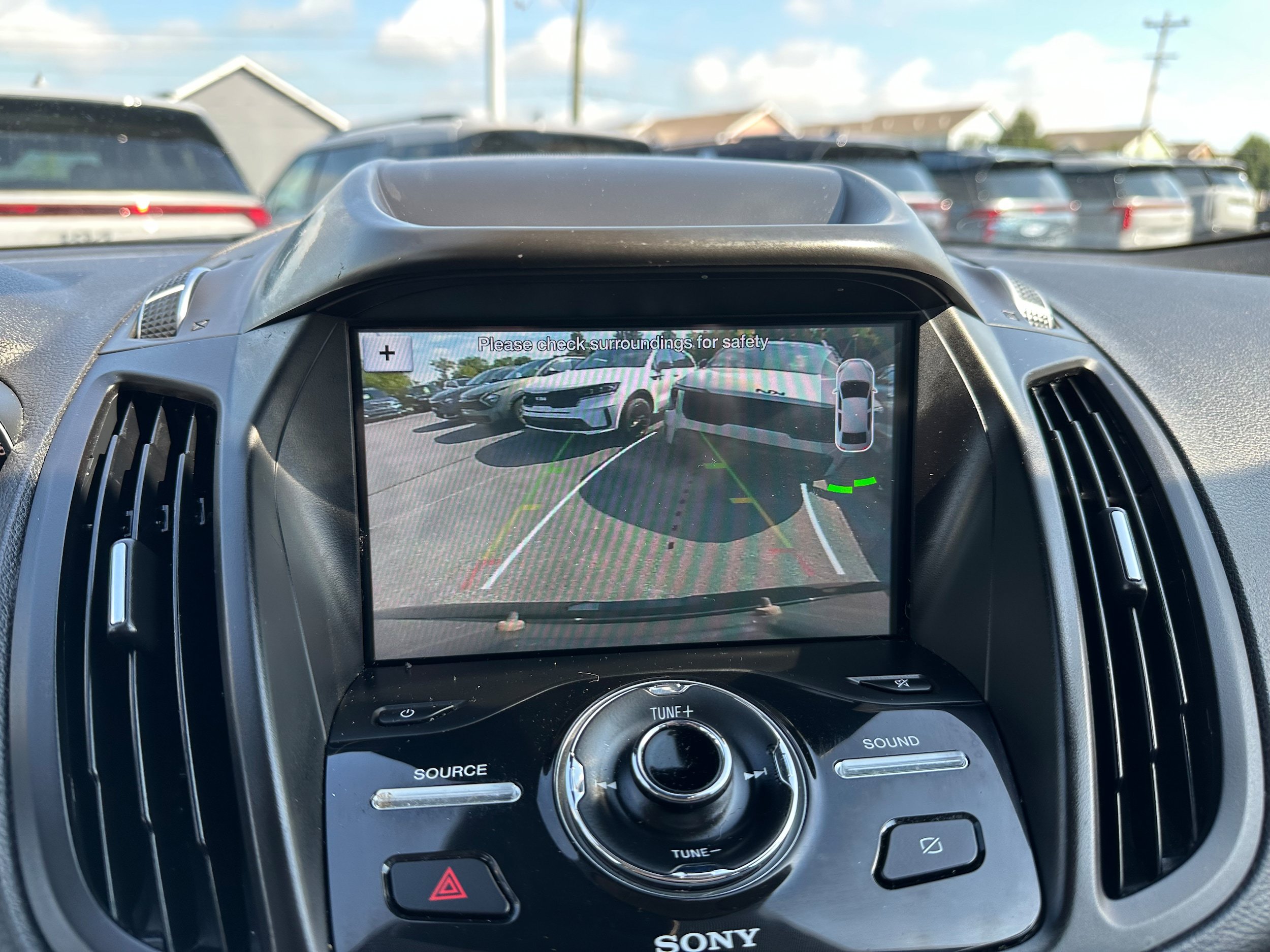 Used 2019 Ford Escape Titanium AWD/4WD image 31