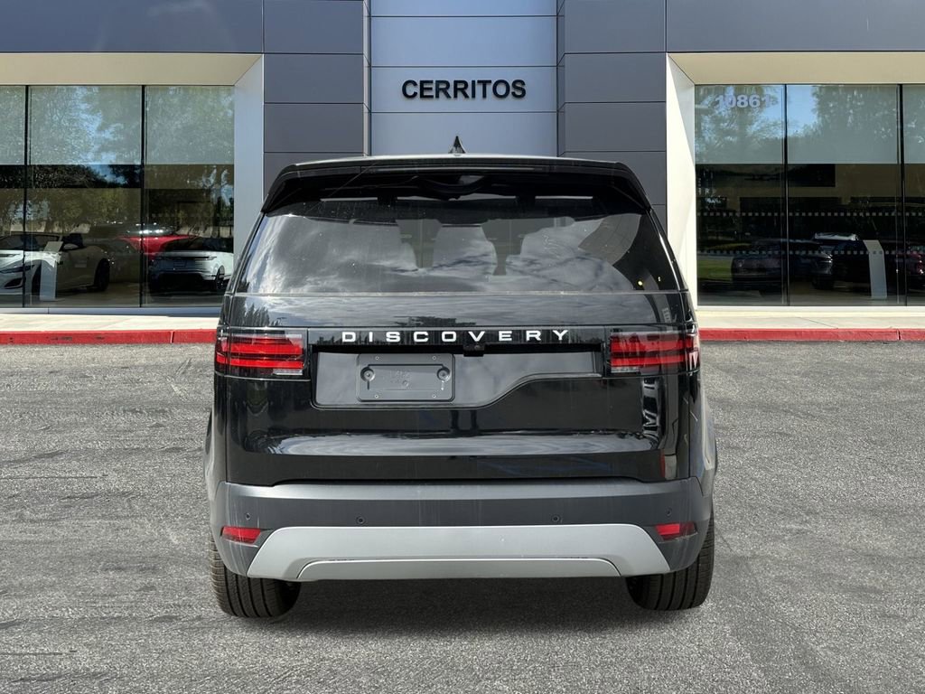 Certified 2025 Land Rover Discovery S AWD/4WD image 7
