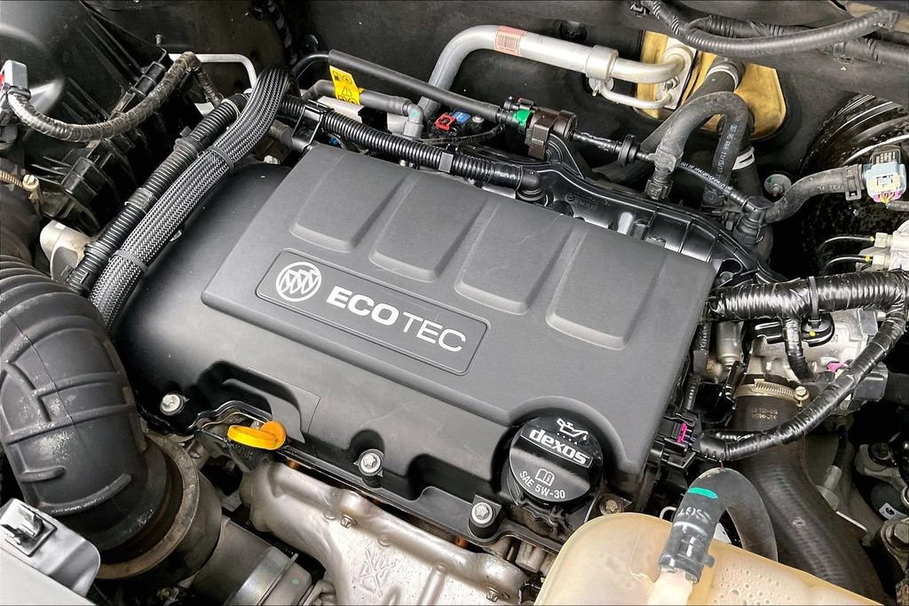 Used 2018 Buick Encore Sport Touring FWD image 34