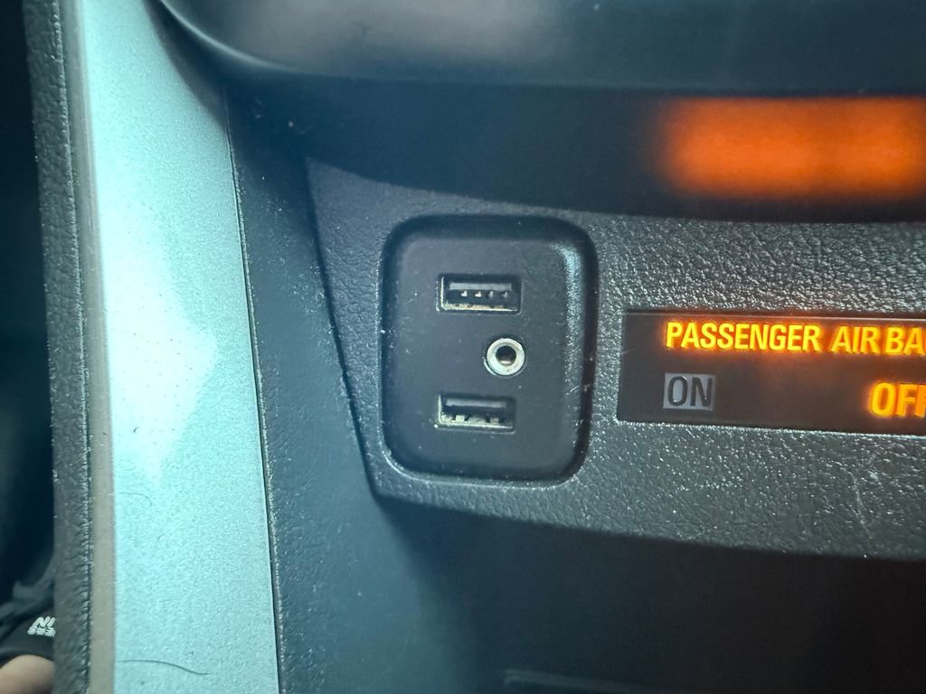 Used 2021 Chevrolet Trax LT image 26