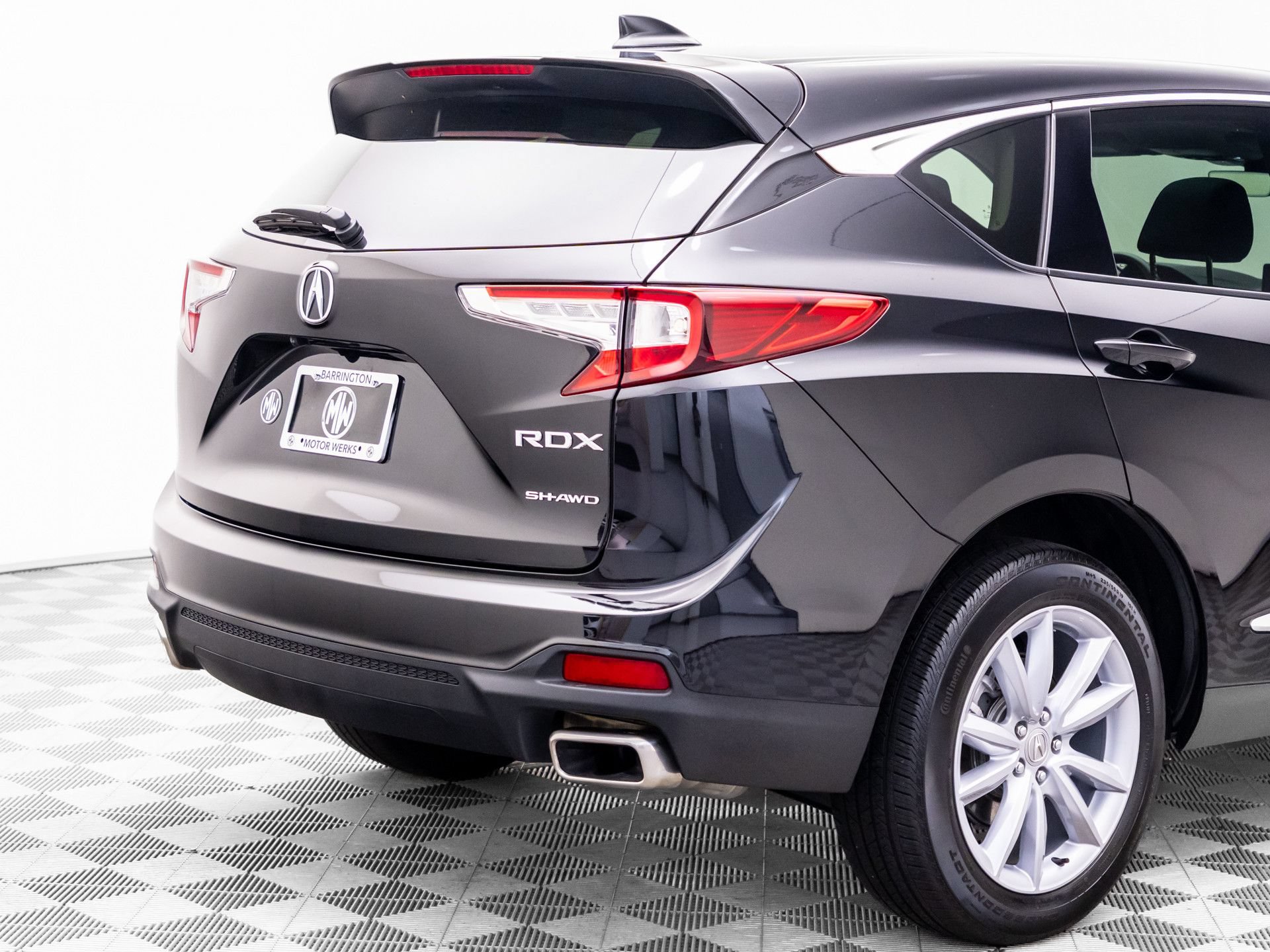 Used 2024 Acura RDX SH-AWD image 34